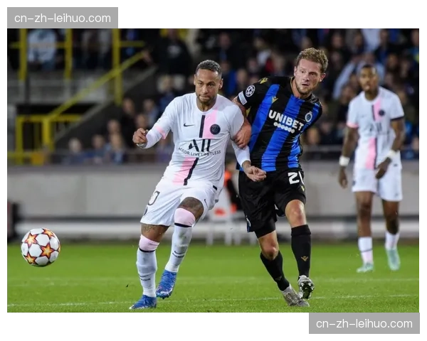 柔佛新门将法里扎尔作用：关键扑救与出击时机选择对比赛走势影响